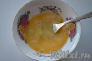 Салата с пиле, картофи и яйца - подготовка стъпка по стъпка със снимки