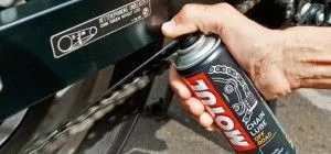 Смазване и почистване мотоциклетни вериги