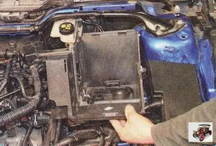 Демонтаж и монтаж на двигателя на колата Ford Focus 2