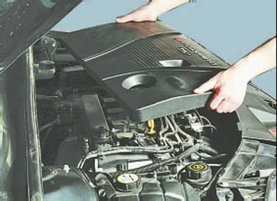 Демонтаж и монтаж на декоративни корпуса на двигателя, Ford Mondeo 4 потребителя