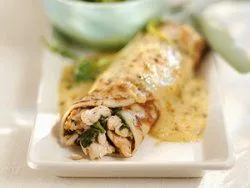 Palacsinta csirke recept lépésről lépésre fotók, töltelék sajttal, csirkehús, hús filé,