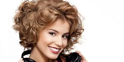 Biozavivka haj - akárcsak az otthoni és a belső, a választott eszköz az eljárás (feltételek) Biozavivka haj - akárcsak az otthoni és a belső, a választott eszköz az eljárás