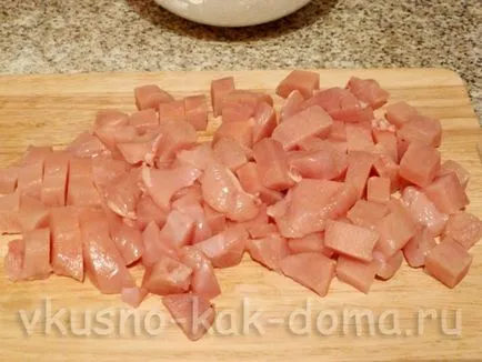 Delicious, като у дома си! Пиле тайландски, черен пипер и ананаси (супени лъжици растително масло) Delicious, като у дома си! Пиле в тайландски, с ананас и чушки