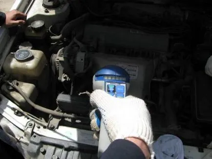 Зареждане на автомобилни климатици