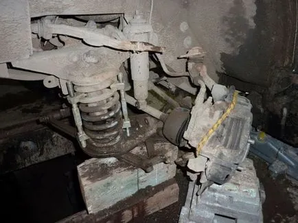 Olcsó felvonó shefrole területén a kezével, egy kézikönyv Chevrolet Niva 1. generáció
