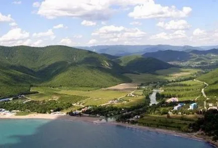 Betta, Криница, как да стигнете до брега, Геленджик Kabardinka да Teshebs