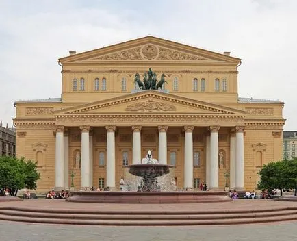Голям театър, където историята на Болшой театър