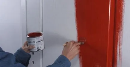 Рисуваните дървени врати