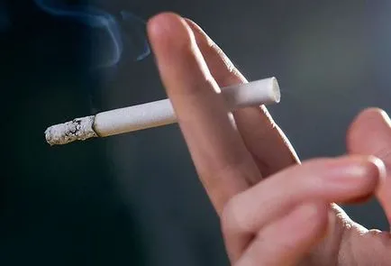 Никотинът е вредно за човешкото тяло и в двете конвенционални и електронни цигари