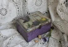 Декупаж картини в стила на Прованс с ръцете си и майсторски клас, кутии и лейки, маса и поднос, салфетки
