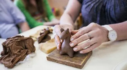 Dymkovo играчки със собствените си ръце