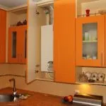 дизайн кухня с газов котел върху изображението на стена