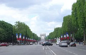 Champs Elysees - това