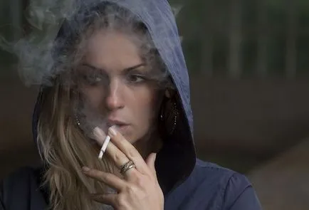 A nikotin káros az emberi test mind hagyományos, mind elektronikus cigaretta
