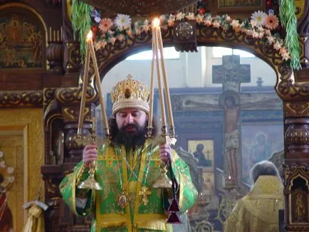 Игумена Кирил (захари) бележките, след литургия архиерейска обред Старообредство