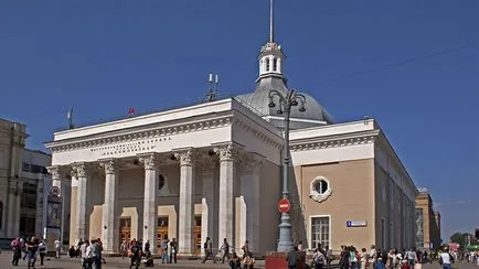 Как да стигнем до летище Внуково до гарата Ярославъл
