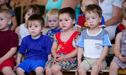 Какви са правилата, които трябва да знаете, за да осиновят дете