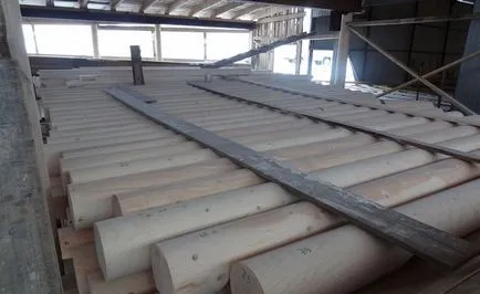 Как да си направим рамка от кръгли трупи със собствените си ръце