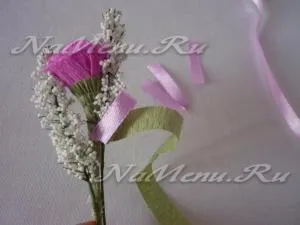Как да си направим бутониерата на сатенени панделки с ръцете си