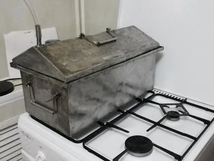 Как да направите у дома Smokehouse видове и препоръки smokehouses върху изграждането на газената лампа (smokehouses) Как да направите у дома Smokehouse видове и препоръки smokehouses върху изграждането на газената лампа