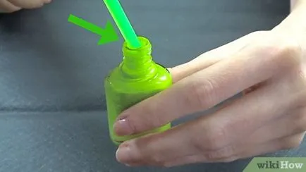 Как да си направим светещ лак за нокти (Nail наполовина пълна) Как да си направим светещ лак за нокти