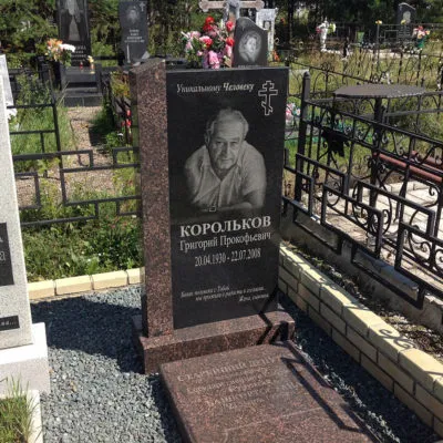 Как да изберем паметник на гроба на подробни инструкции