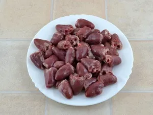 Как да се готви вкусни пилешки сърца