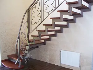Mi azok használatáról tartógerenda faj előnyeit és gyártása lépcsők ezekre