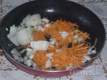 Картофи, задушени с месо и гъби - рецепта със снимки