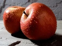 Защо мечтая за тълкуване на сънища ябълки - ябълки са големи, зрели, гнил, проядени от червеи (какво) Защо мечтая за тълкуване на сънища ябълки - ябълки са големи, зрели, гнил, пълен с червеи
