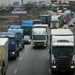 Когато пътят е затворен за товарни автомобили през пролетта на 2017