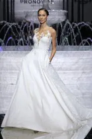 Колекция сватбени рокли Pronovias 2018 (Pronovias) Колекция булчински рокли 2018 Pronovias