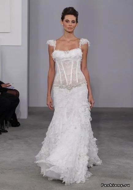 Колекция булчински рокли 2011 от Pnina Tornai