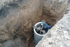 Копаене добре трактор