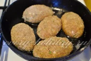 Кюфтета от мляно месо с картофи, рецепта със снимка (зелени) Кюфтета от мляно месо с картофи, рецептата със снимка