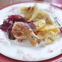 Пиле, печен в пещ с картофи - просто и вкусно ястие! (Тестени) Пиле, печен в пещ с картофи - просто и вкусно ястие!