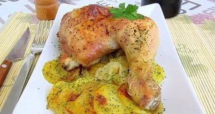 Пиле, печен в пещ с картофи - просто и вкусно ястие! (Блюдо) Пиле, печен в пещ с картофи - просто и вкусно ястие!