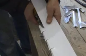 Окачени тавани инструкции за това как да се направи системата на мрежата със собствените си ръце, видео и снимки (марка) Окачени тавани инструкции за това как да се направи системата на мрежата със собствените си ръце, видео и снимки