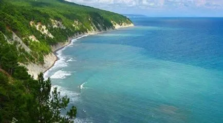 Почивка на първа линия море