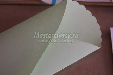 Пощенска картичка със собствените си ръце