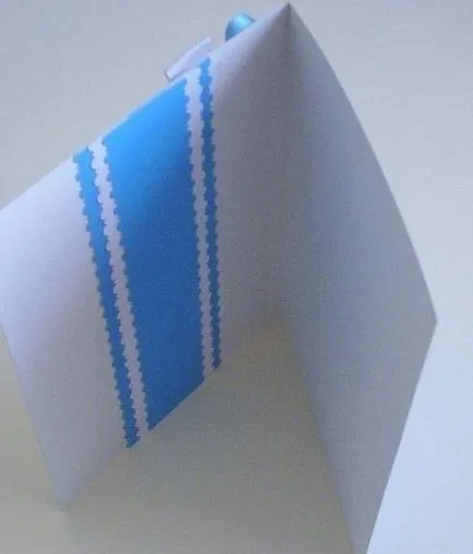 Пощенска картичка новородено с ръцете си (ръце) Card с ръцете си новороденото