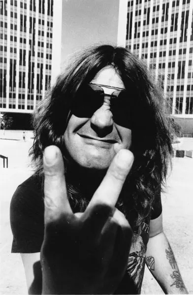 Ози Озбърн (Ozzy Osbourne), е на 60 години! (Интернет списание etoday)
