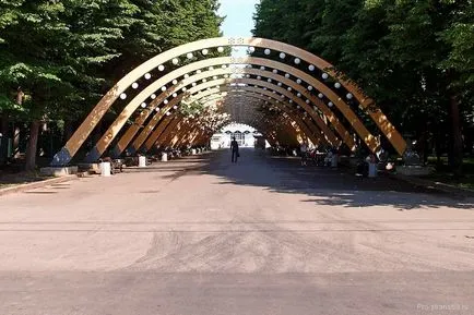 Парк соколари в Москва с кола, метро, както и карта на адрес (изкуствен лед Соколники парк в Москва, за да се достигне, метро и адрес, карта