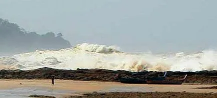 Tsunami Thaiföldön