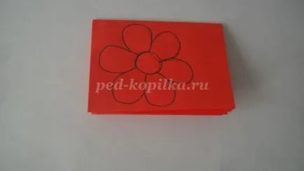 Virágok a papír ajándék anya saját kezűleg