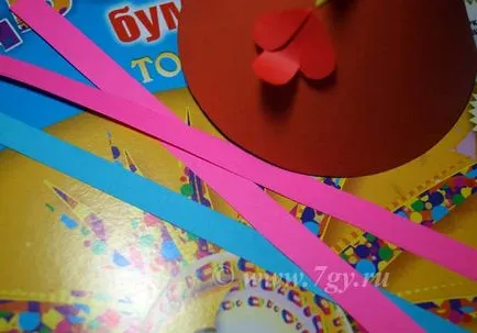 Cock за цветна хартия (конус) хак за Великден или Нова Година петел за деца със собствените си ръце
