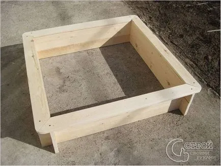 Sandbox с ръцете си - как да се направи на децата пясък (снимка) (пясъчник с ръце) Sandbox с ръцете си - как да се направи на децата пясък (снимка)