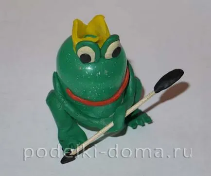 Занаяти от Kinder, кутия идеи и работни срещи (от) Занаяти от Kinder, кутия идеи и семинари