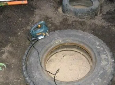 Hogyan készítsünk egy medence gumiabroncsok Hogyan készítsünk egy medence gumiabroncsok