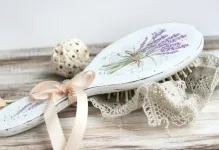 Decoupage képek a stílus Provence kezét és mesterkurzus, dobozok és locsolókannák, egy asztal és egy tálca, szalvéták